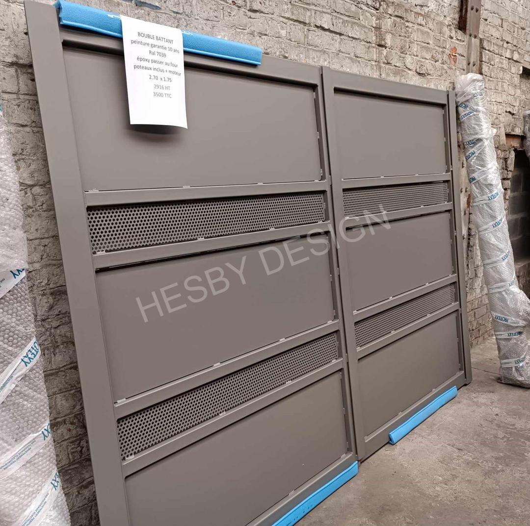 Barrière sur mesure 2m70 poteaux inclus RAL 7039